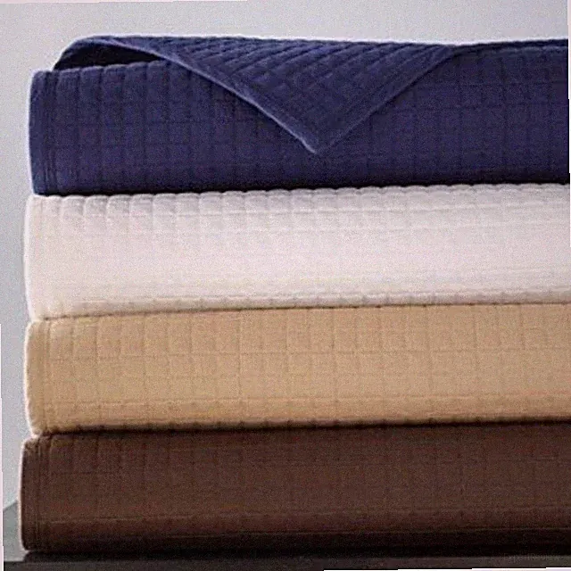 Hudson Park Collection Mini Grid Quilted Coverlet $250 Tan Size Twin NWT