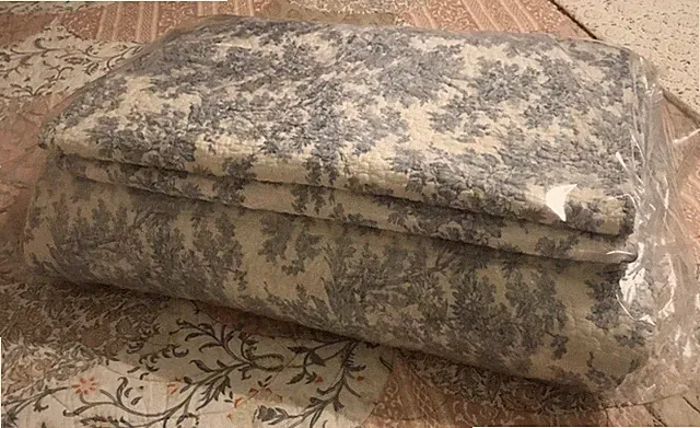King Coverlet 100% Cotton With Matching King Shams Blue/White